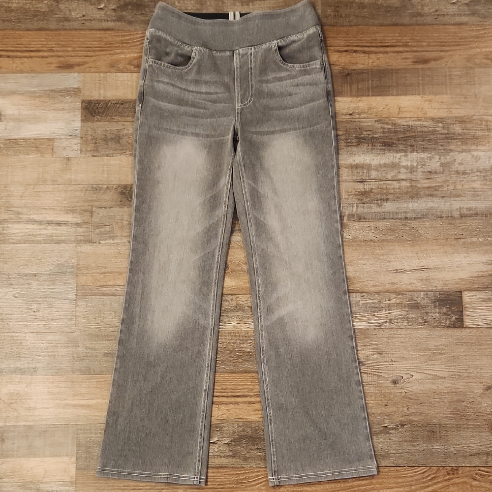 HALARA Women's Straight Leg Pull-On Jeans in Washed Gray